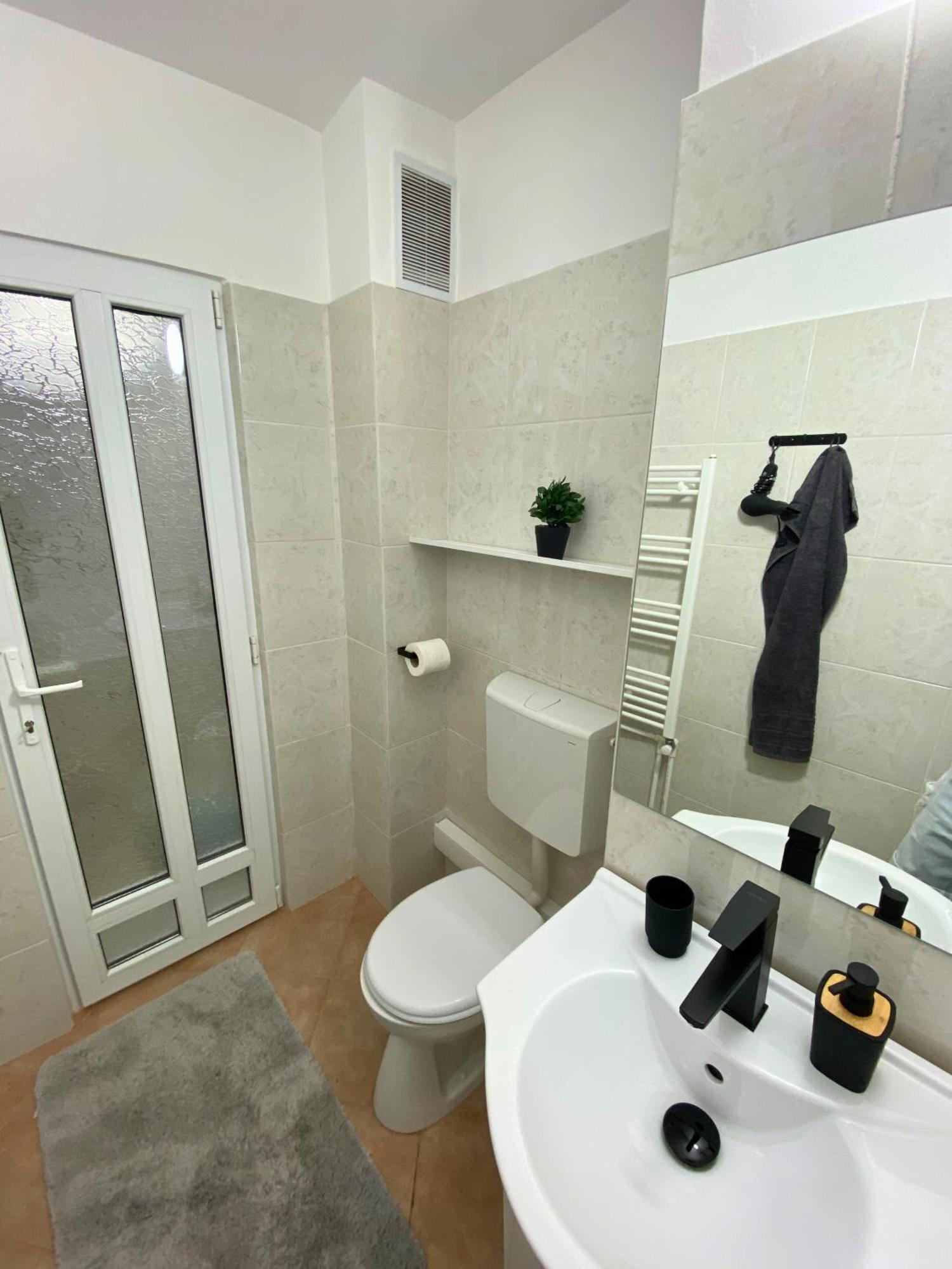 Apartament Fălticeni Buitenkant foto
